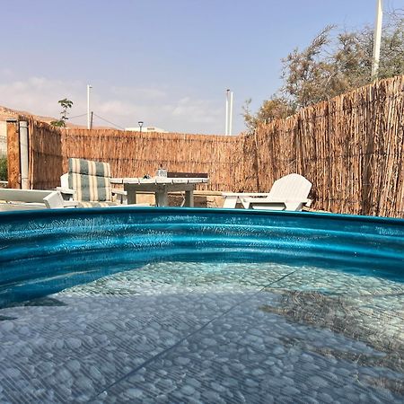 King Of The Dead Sea By Crown Lejlighed Neve Zohar Eksteriør billede